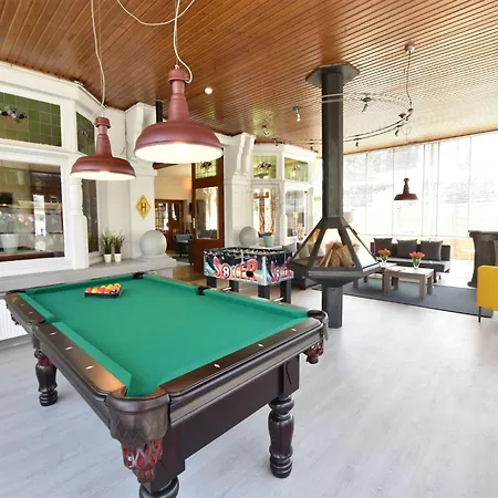 Hébergement de vacances Former In The Centre And At 50 Metres From The In Panne La Panne